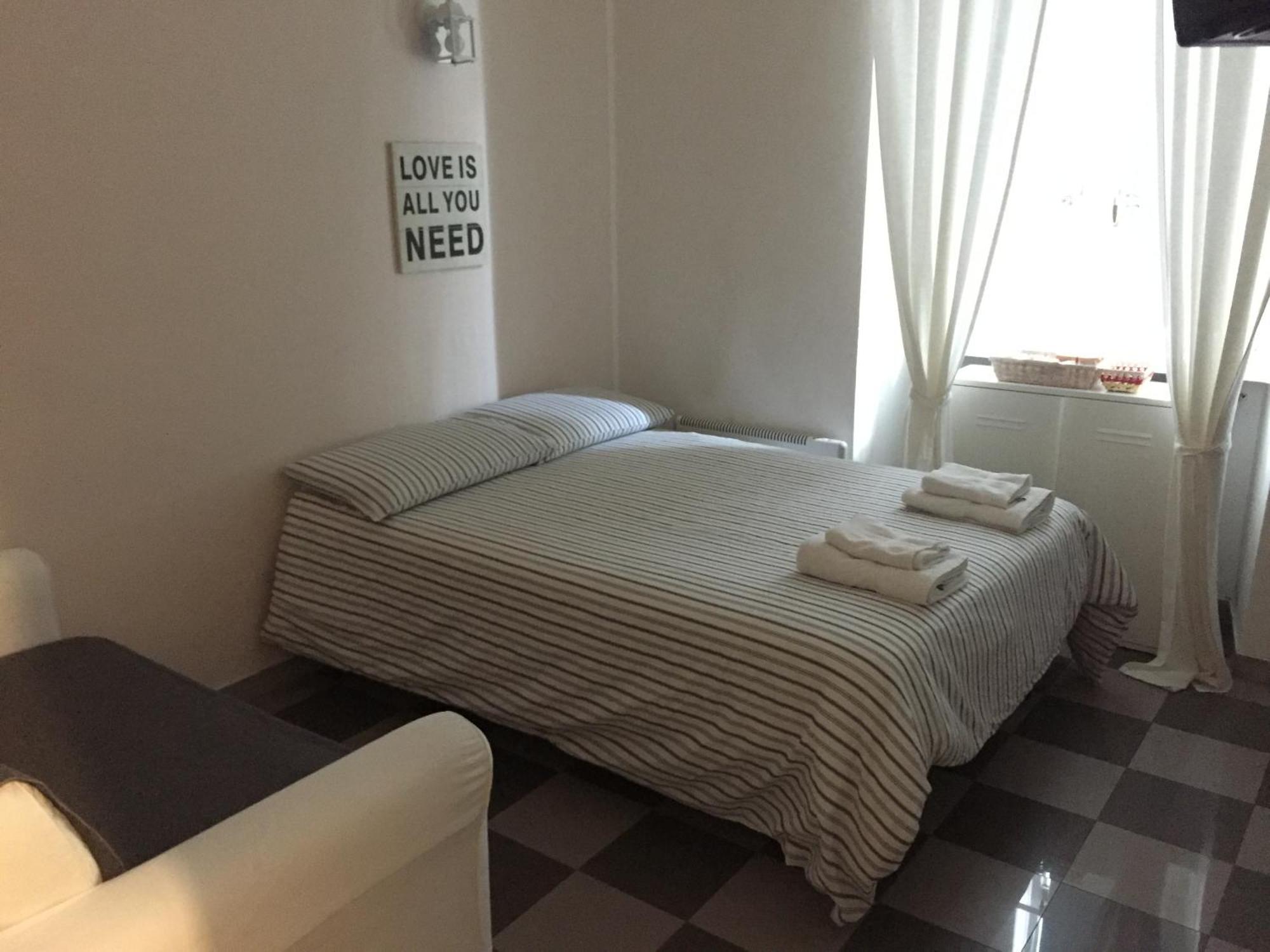 Bed and Breakfast Bed2Go Turín Habitación foto